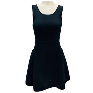 CHANEL BLACK 2015 SLEEVELESS RIBBED KNIT FLARED MINI DRESS